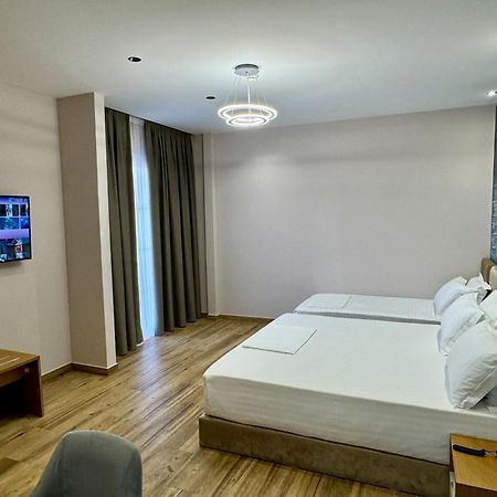 Residence Inn Tirana Bagian luar foto