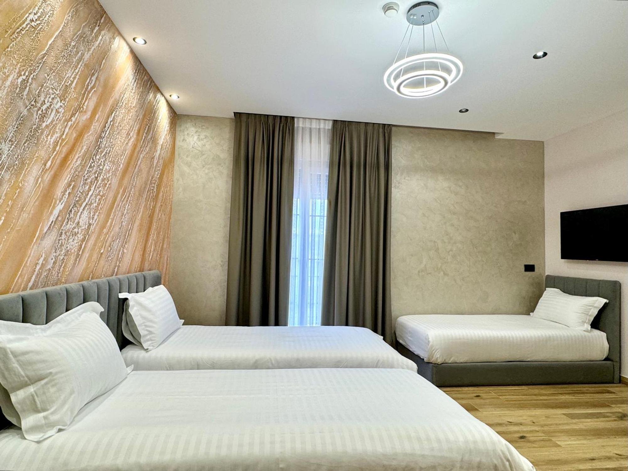 Residence Inn Tirana Bagian luar foto