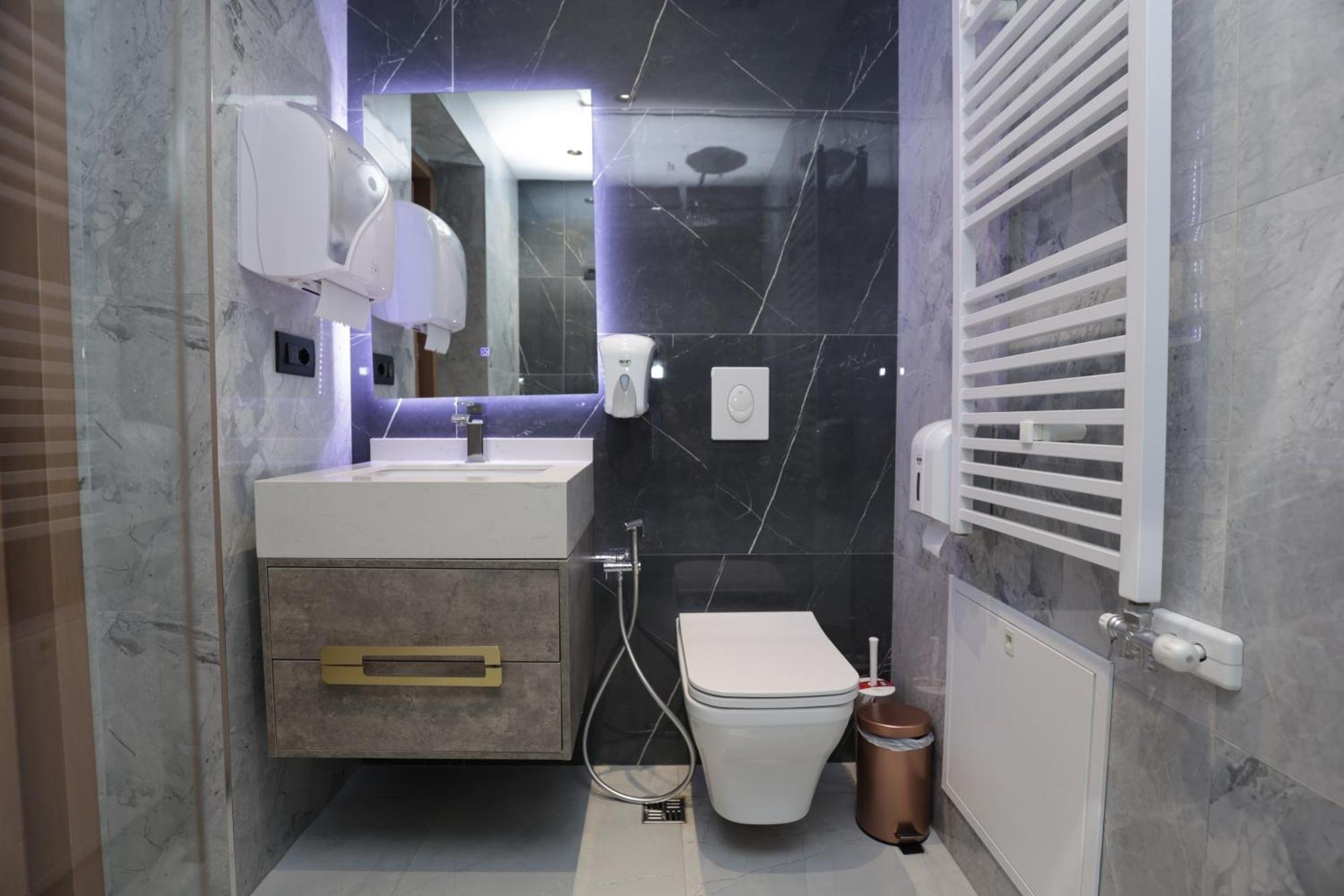 Residence Inn Tirana Bagian luar foto