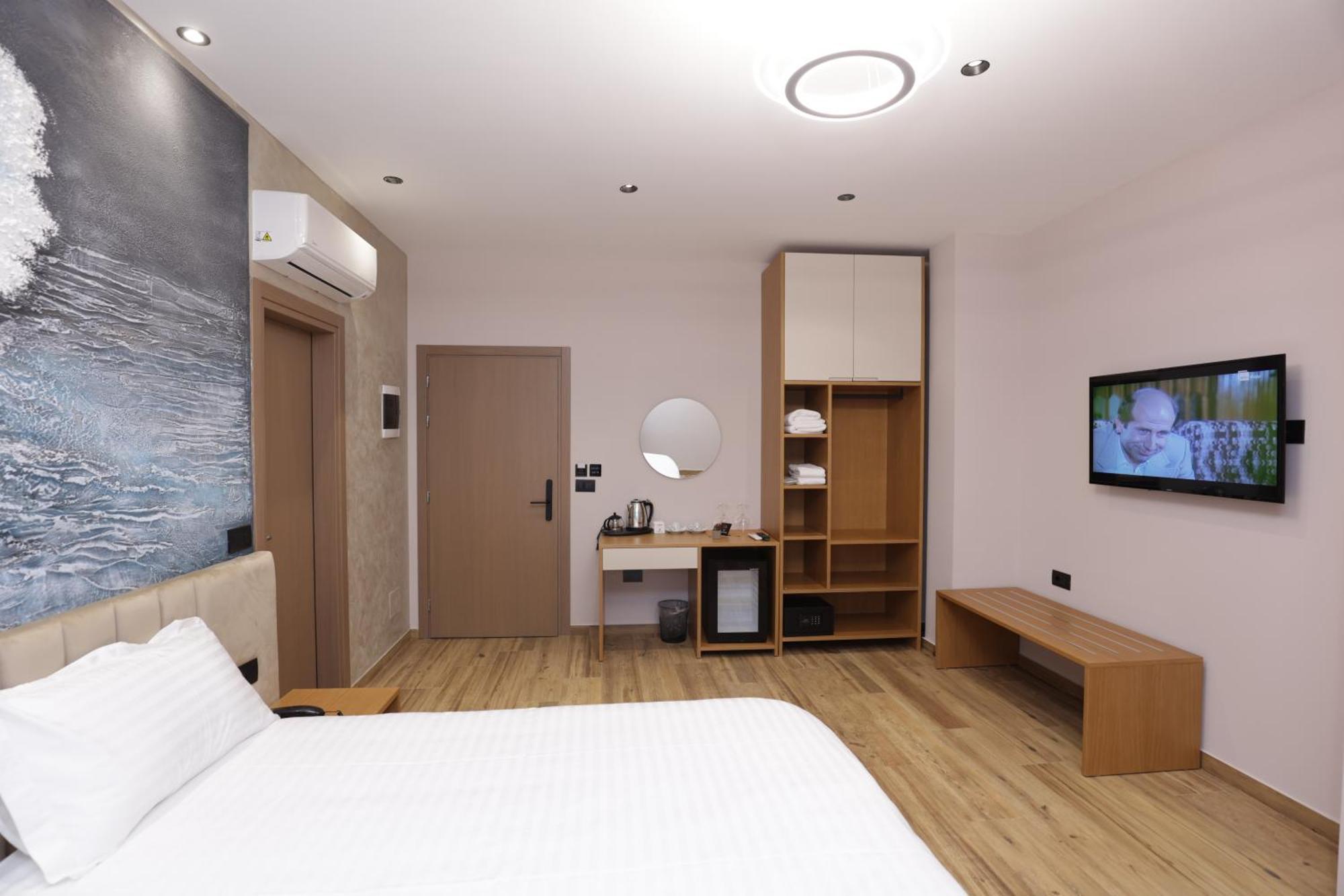 Residence Inn Tirana Bagian luar foto